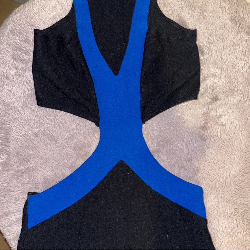 Sabora Black and Blue Apparel